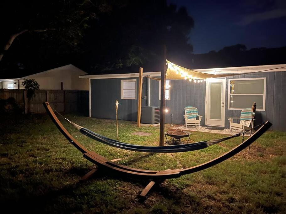 Forever Summer - Entire House! With King Bed! 克利尔沃特 外观 照片